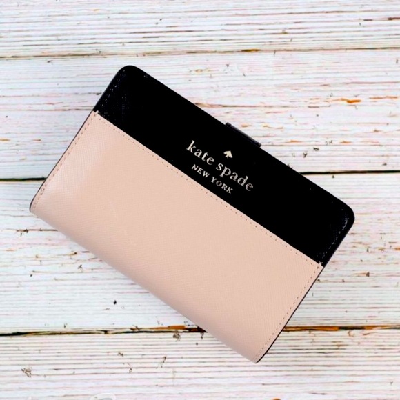 Kate Spade Madison Medium Compact Bifold Wallet - Picture 4 of 6